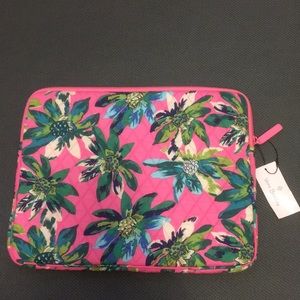 NEW Vera Bradley Laptop Sleeve